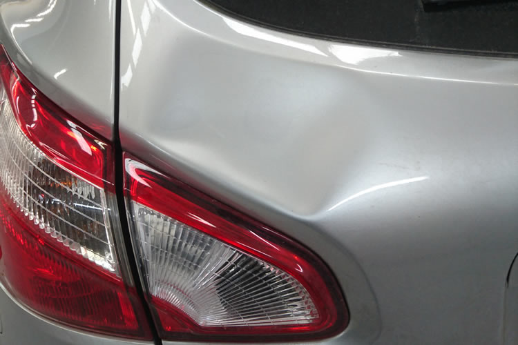 Nissan Qasqai Dented Bodywork before Paintless Dent Removal